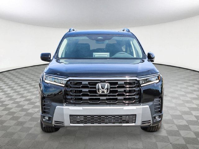 New 2026 Honda Pilot Touring image 7