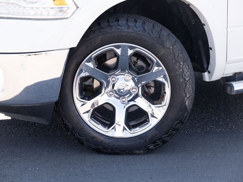 Used 2018 RAM 1500 Laramie w/ Convenience Group image 25