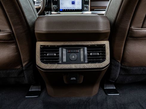 Used 2026 Ford F450 King Ranch w/ Chrome Package AWD/4WD image 35