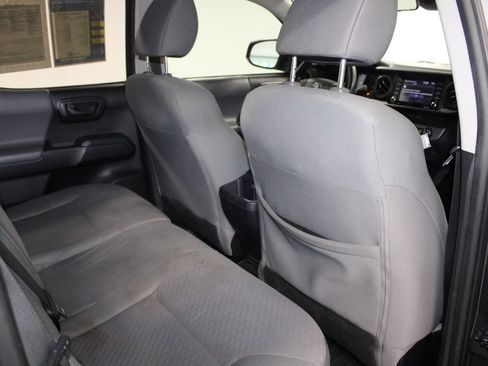 Used 2020 Toyota Tacoma SR w/ SR Convenience Package RWD image 32