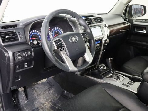 Used 2018 Toyota 4Runner SR5 image 29