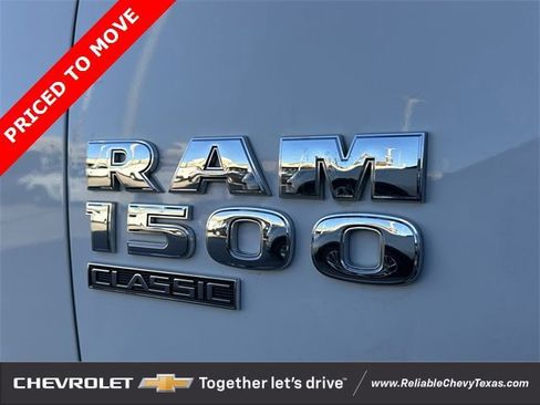 Used 2022 RAM 1500 Tradesman w/ Chrome Appearance Group image 10
