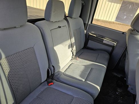 Used 2015 Ford F250 XLT image 9