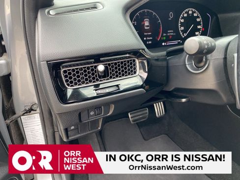 Used 2025 Honda Civic Sport image 27