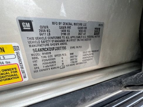 Used 2015 Buick Enclave Premium w/ Experience Buick Package image 10