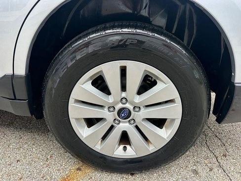 Used 2018 Subaru Outback 2.5i Premium AWD/4WD image 28