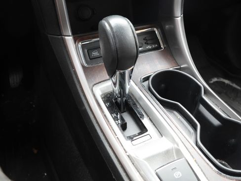 Used 2021 Subaru Ascent Touring w/ Popular Package #2A image 31