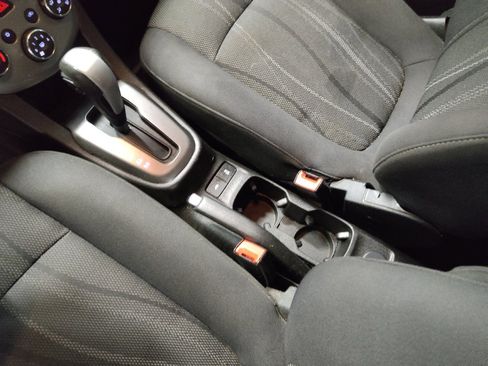Used 2019 Chevrolet Sonic LT w/ Convenience Package FWD image 26
