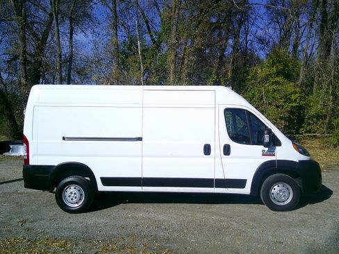 Used 2022 RAM ProMaster 2500 image 8