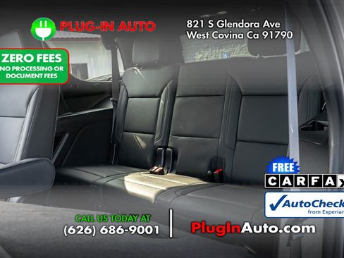 Used 2023 Chevrolet Tahoe Z71 AWD/4WD image 11