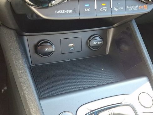 Used 2023 Hyundai Kona SE w/ Cargo Package image 28