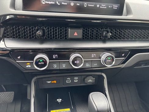 Used 2024 Honda CR-V Sport Touring image 19