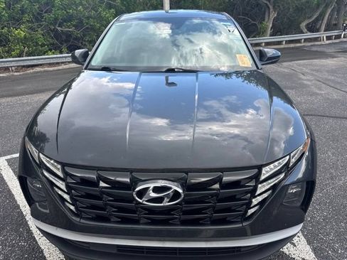 Used 2022 Hyundai Tucson SE FWD image 2