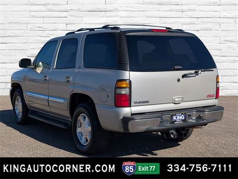 Used 2006 GMC Yukon SLT w/ SLT Preferred Equipment Group image 6