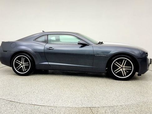 Used 2011 Chevrolet Camaro LT w/ RS Package RWD image 4
