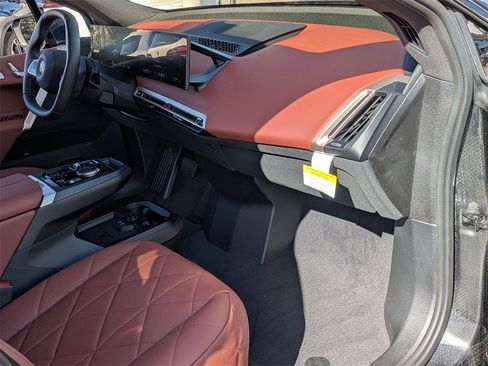New 2026 BMW iX xDrive60 image 9