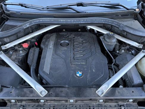 Used 2019 BMW X5 xDrive40i w/ M Sport Package AWD/4WD image 57