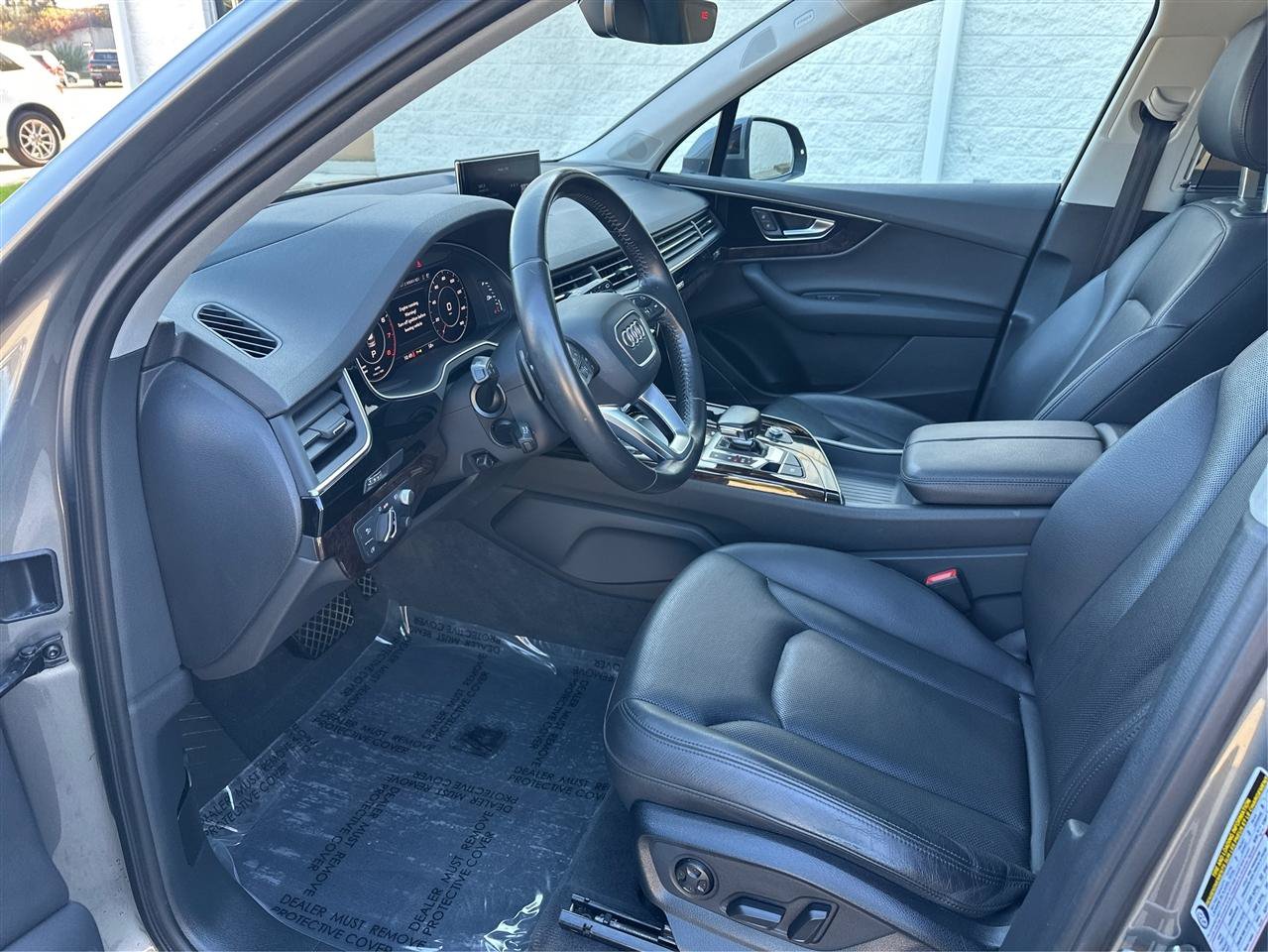 Used 2017 Audi Q7 3.0T Prestige AWD/4WD image 9