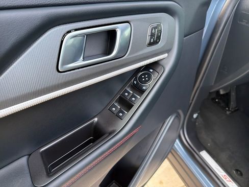 New 2026 Ford Explorer ST-Line w/ Premium Package RWD image 11