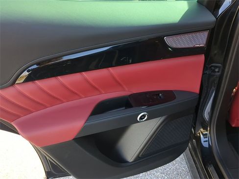 New 2025 Maserati Grecale Modena image 10