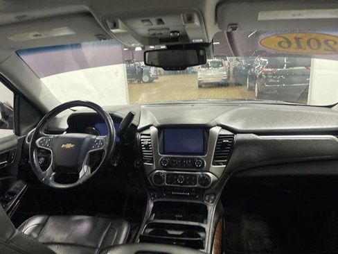 Used 2016 Chevrolet Tahoe LTZ AWD/4WD image 17