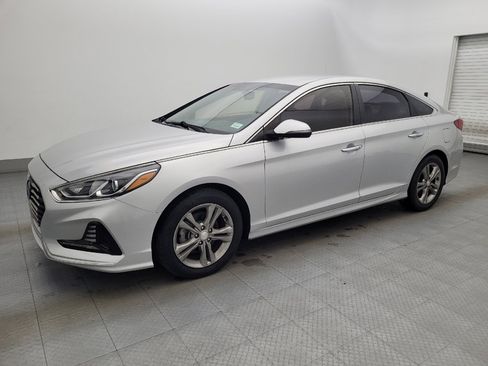 Used 2018 Hyundai Sonata SEL image 2