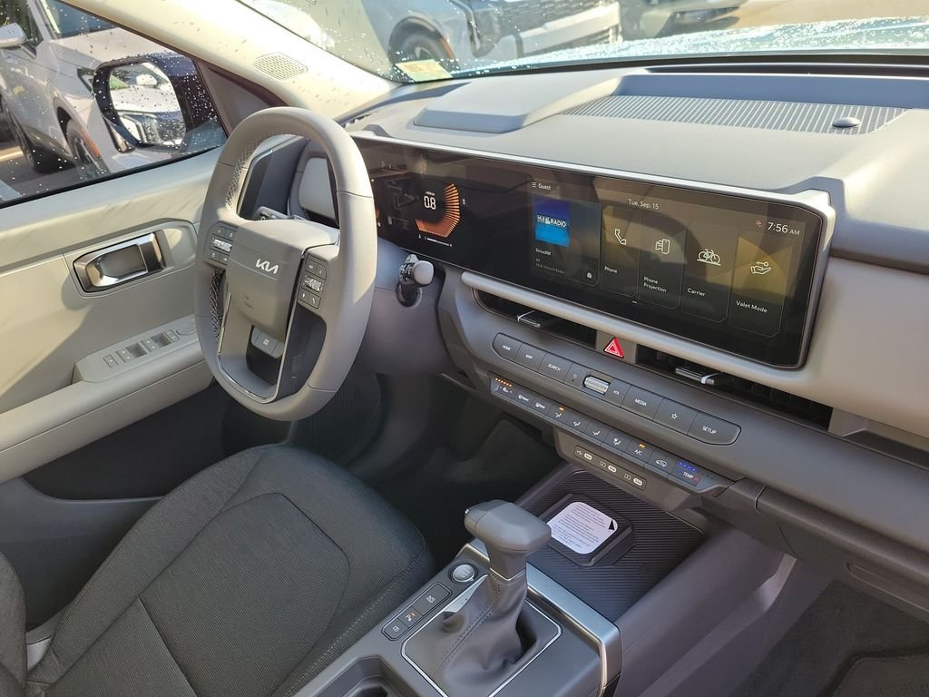 New 2027 Kia Seltos S FWD image 8