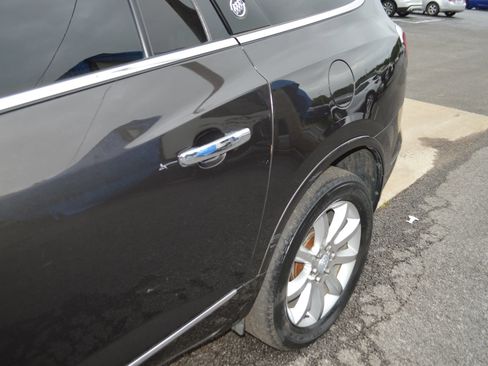 Used 2014 Buick Enclave Premium AWD/4WD image 4