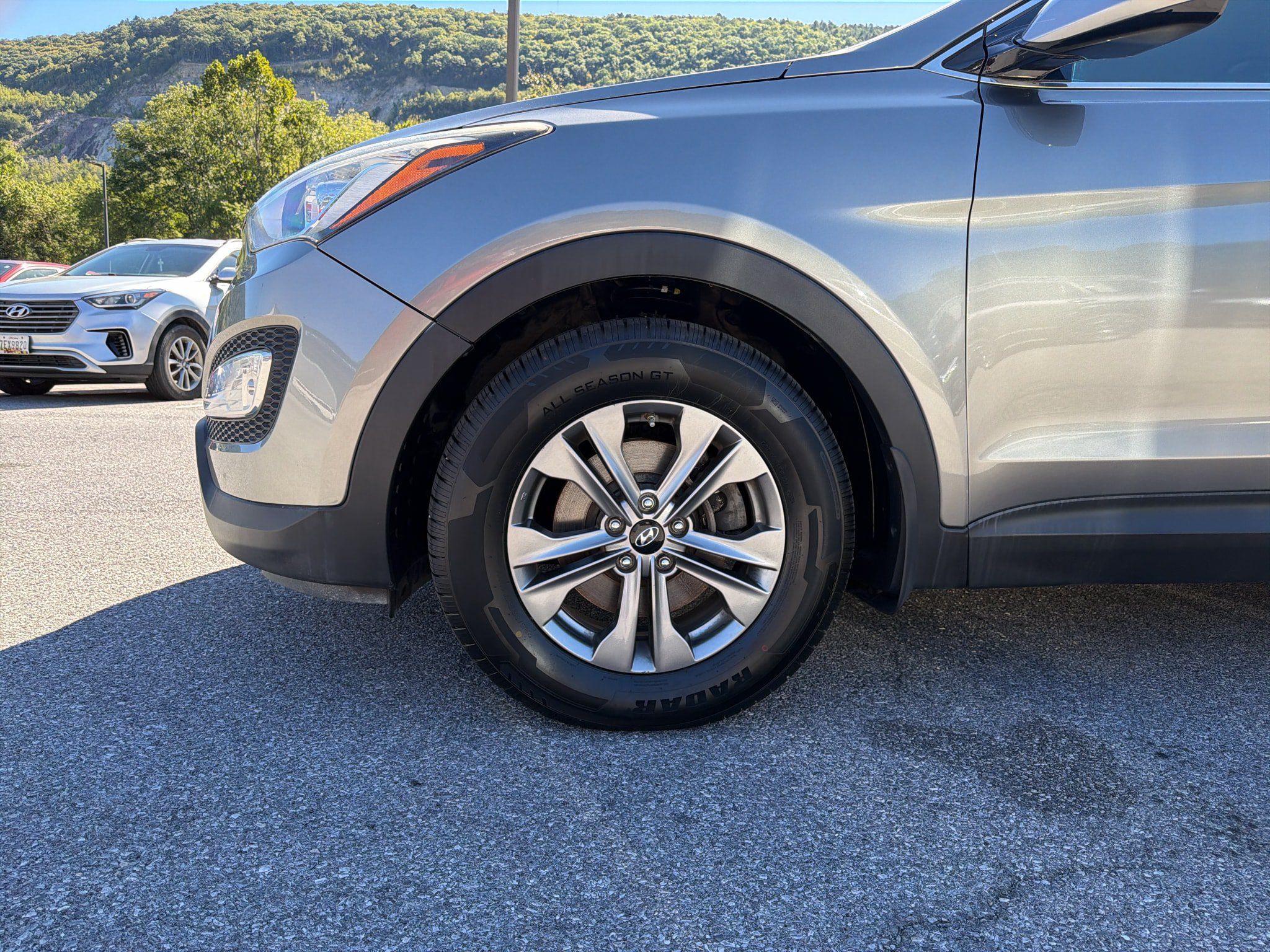 Used 2016 Hyundai Santa Fe Sport w/ Option Group 02 AWD/4WD image 9