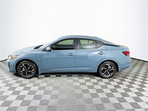 New 2025 Nissan Sentra SV image 4