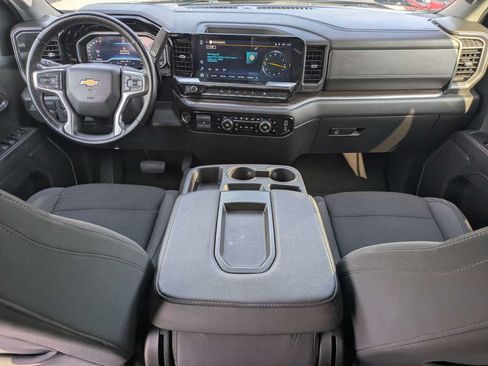 Used 2025 Chevrolet Silverado 1500 LT RWD image 15