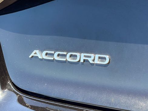 Used 2023 Honda Accord EX image 10