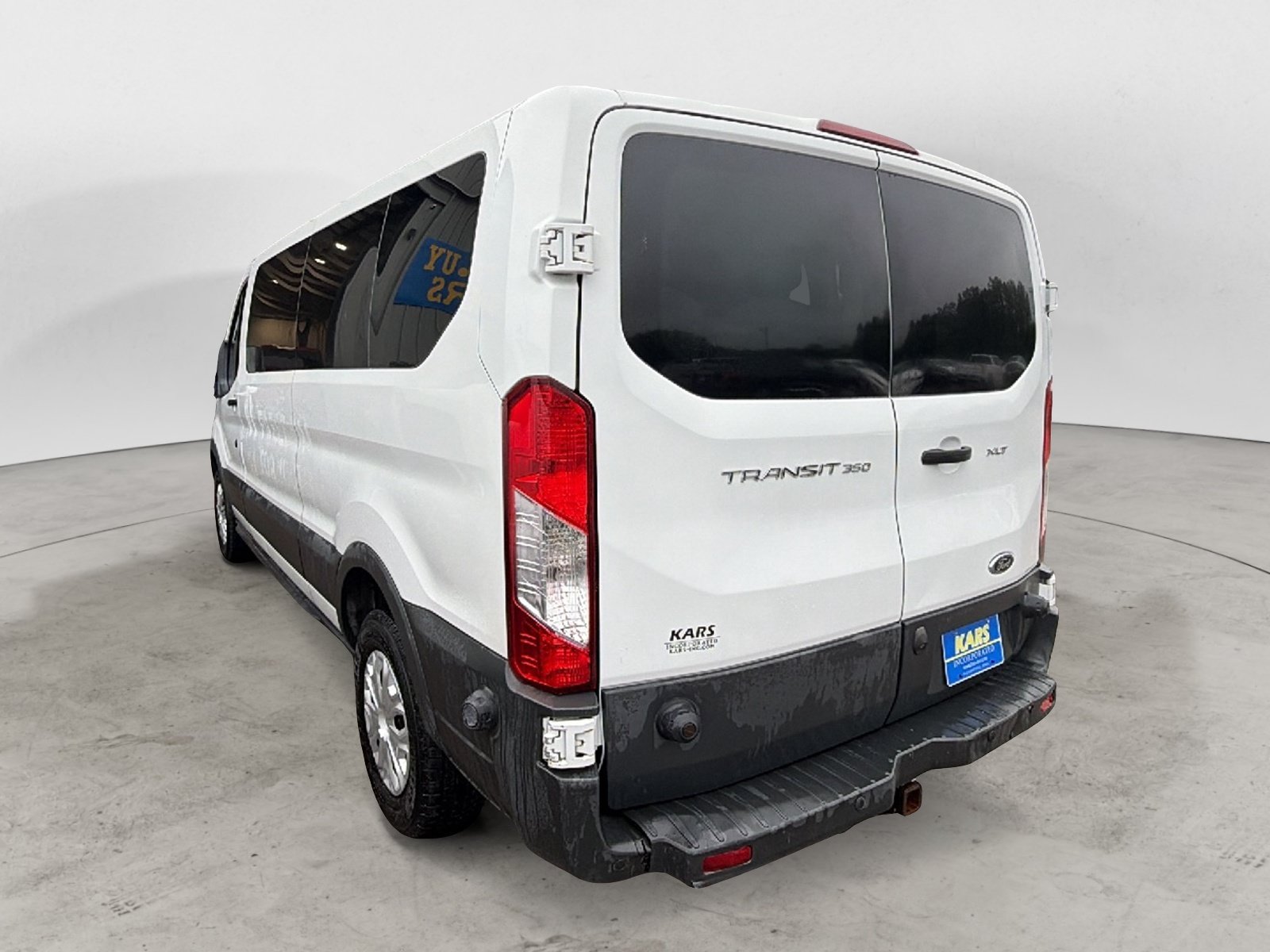 Used 2015 Ford Transit 350 XLT RWD image 3