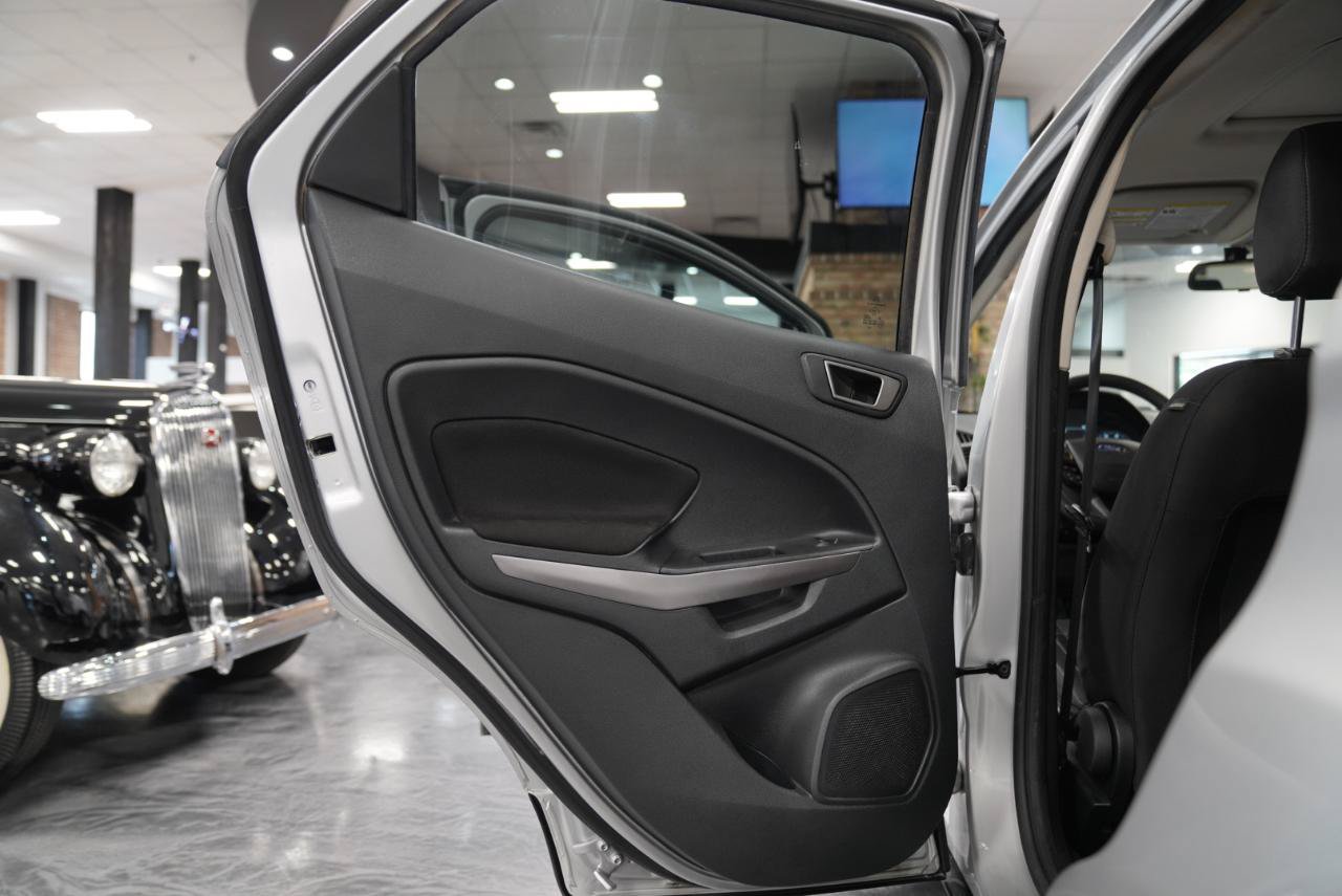 Used 2021 Ford EcoSport SE FWD image 21