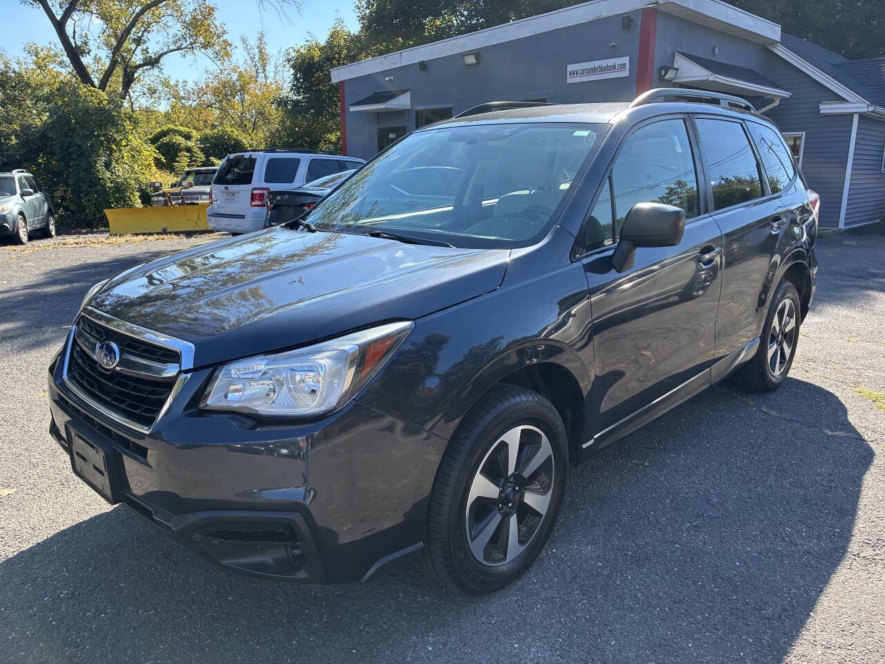 Used 2017 Subaru Forester 2.5i w/ Alloy Wheel Package AWD/4WD image 1