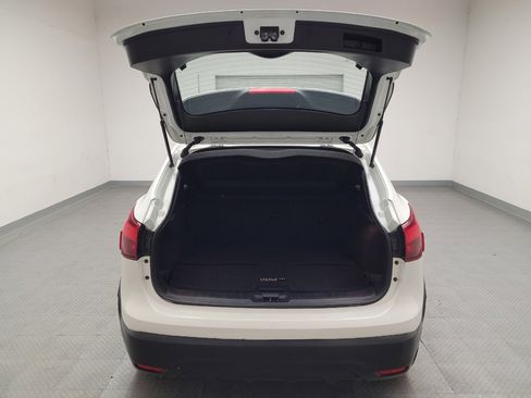 Used 2019 Nissan Rogue Sport S FWD image 29