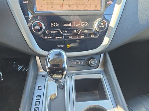 Used 2020 Nissan Murano SL image 27