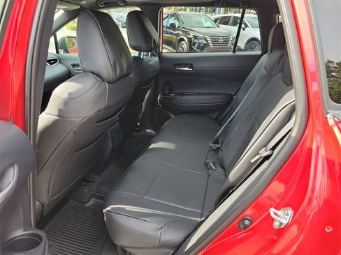 Used 2025 Toyota Corolla Cross AWD Hybrid image 11