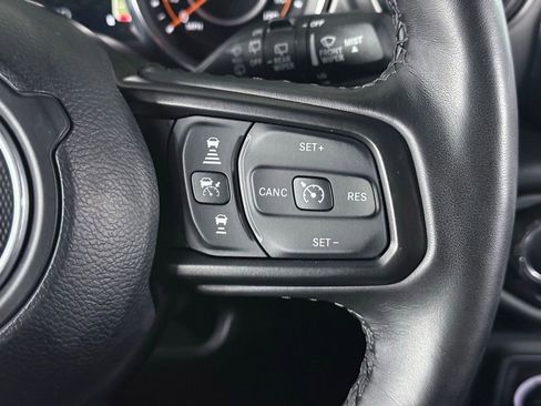 Used 2023 Jeep Wrangler Willys AWD/4WD image 26