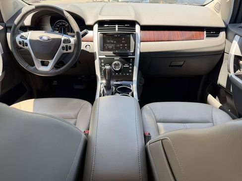 Used 2014 Ford Edge Limited w/ Equipment Group 302A FWD image 8
