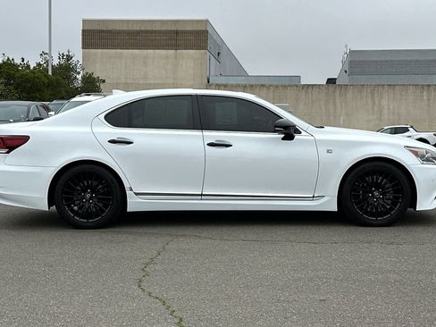 Used 2015 Lexus LS 460 image 6