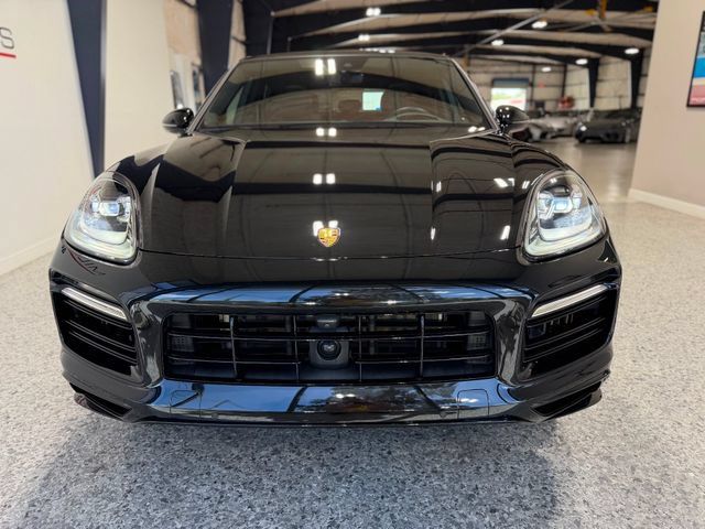 Used 2023 Porsche Cayenne Platinum Edition AWD/4WD image 17