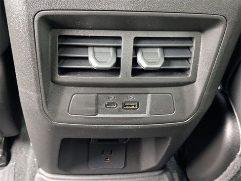 New 2026 Chevrolet Colorado ZR2 w/ Technology Package image 28