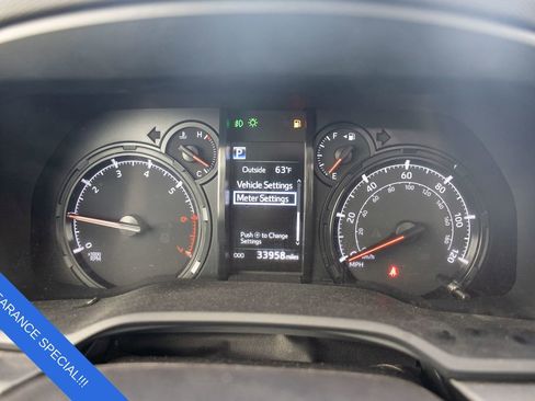 Used 2023 Toyota 4Runner SR5 Premium image 24