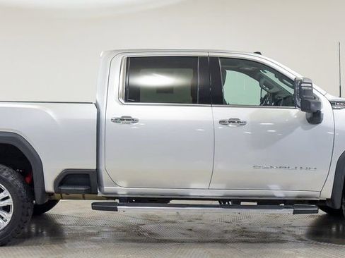 Used 2021 GMC Sierra 2500 Denali image 12