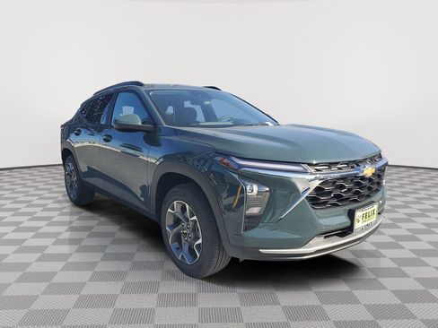 New 2026 Chevrolet Trax LT image 2