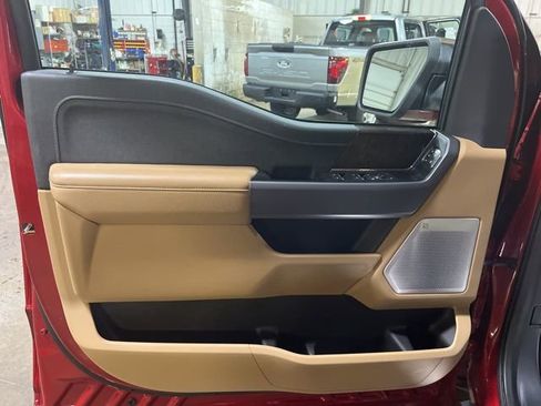 Used 2022 Ford F150 Lariat w/ Equipment Group 502A High image 11