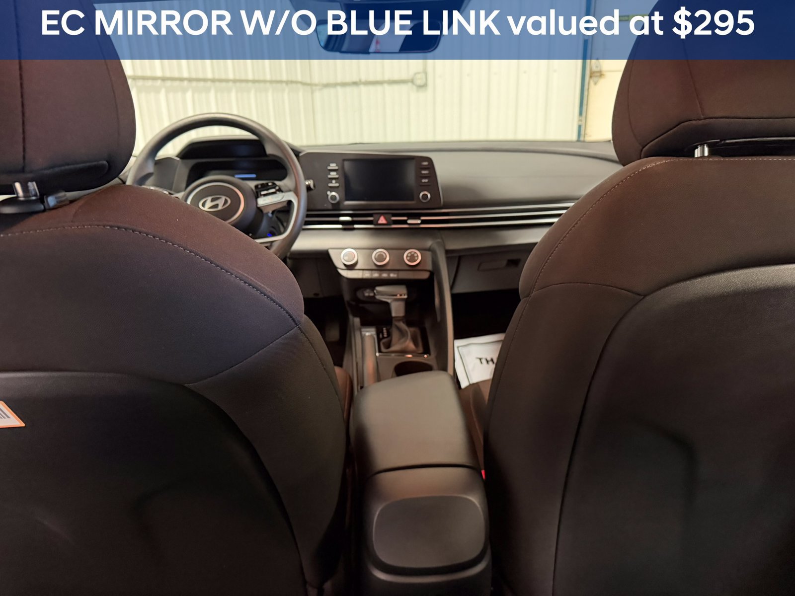 Certified 2024 Hyundai Elantra SE FWD image 3