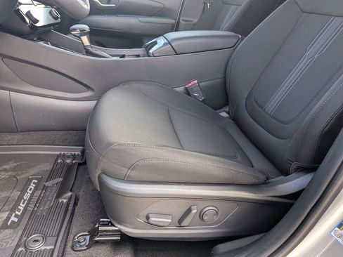 New 2026 Hyundai Tucson SEL FWD image 11