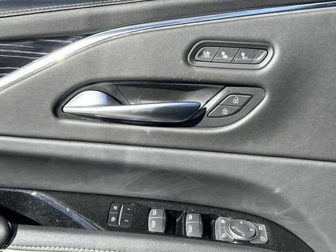 Used 2023 Cadillac Escalade Sport image 24